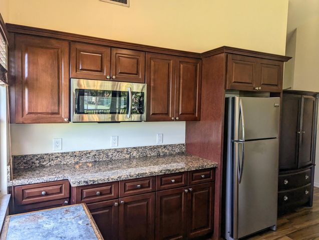 12676 Shoreline Drive 2f, Wellington, FL 33414