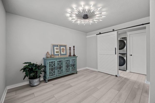 5709 David Street, Dickinson, TX 77539