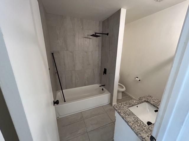 1118 E Brookswood Ave A, Austin, TX 78721