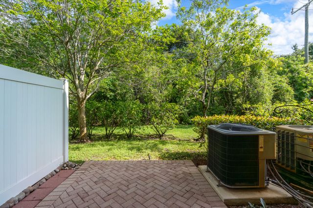 2543 NW 31st Court 2543, Oakland Park, FL 33309