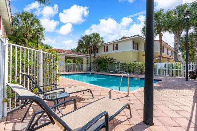 2543 NW 31st Court 2543, Oakland Park, FL 33309