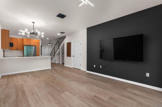 2543 NW 31st Court 2543, Oakland Park, FL 33309