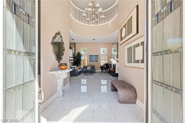 8052 Dark Hollow Place, Las Vegas, NV 89117