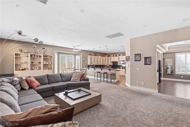 8052 Dark Hollow Place, Las Vegas, NV 89117