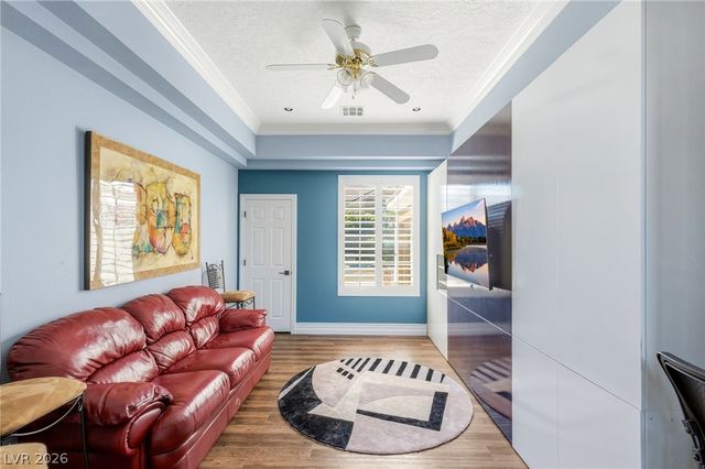 8052 Dark Hollow Place, Las Vegas, NV 89117