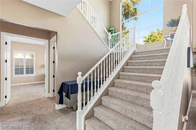 8052 Dark Hollow Place, Las Vegas, NV 89117