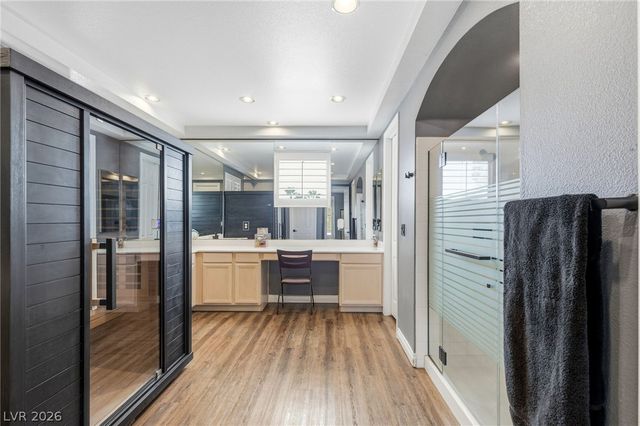 8052 Dark Hollow Place, Las Vegas, NV 89117