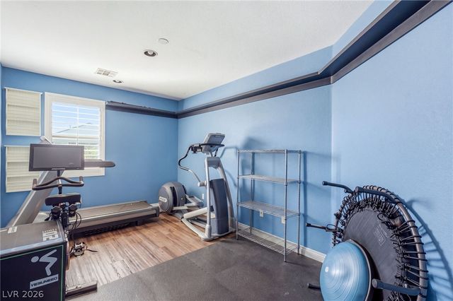 8052 Dark Hollow Place, Las Vegas, NV 89117