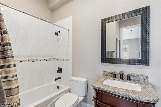 8052 Dark Hollow Place, Las Vegas, NV 89117