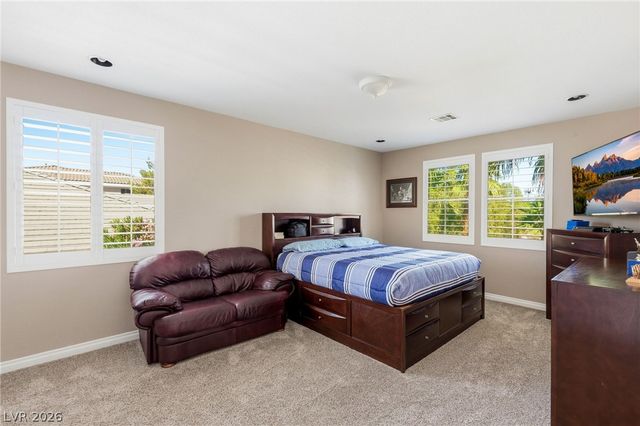 8052 Dark Hollow Place, Las Vegas, NV 89117