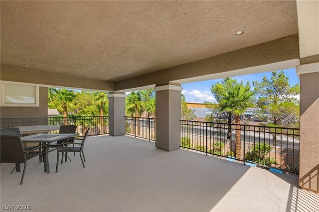 8052 Dark Hollow Place, Las Vegas, NV 89117
