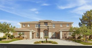 8052 Dark Hollow Place, Las Vegas, NV 89117