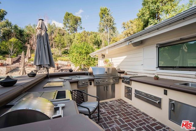 23939 Long Valley Road, Hidden Hills, CA 91302