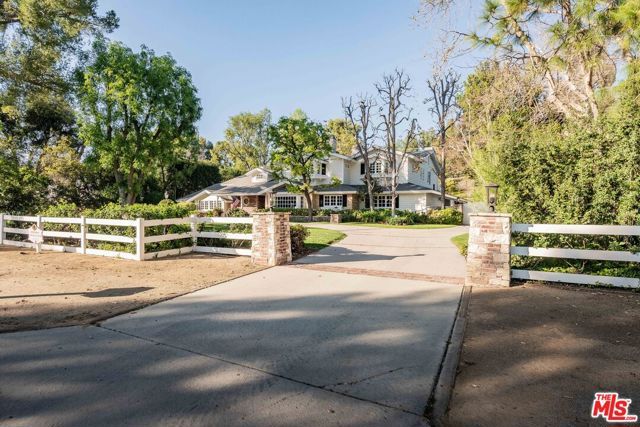 23939 Long Valley Road, Hidden Hills, CA 91302