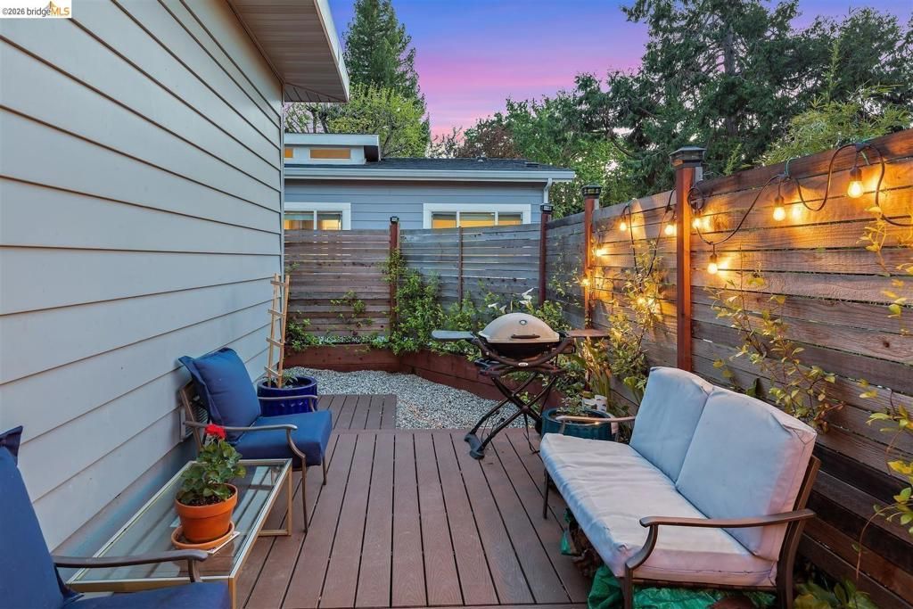 Image 14 of property listing at 319 N San Pedro RD, San Rafael, CA 94903