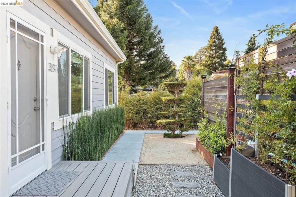 Image 19 of property listing at 319 N San Pedro RD, San Rafael, CA 94903