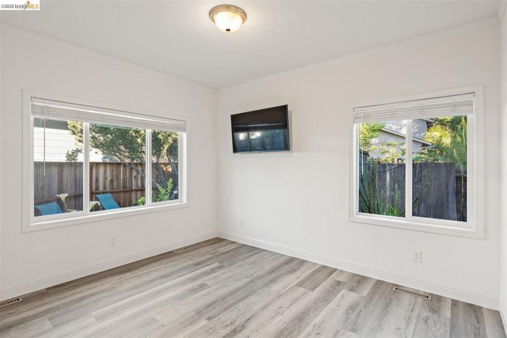 Image 30 of property listing at 319 N San Pedro RD, San Rafael, CA 94903