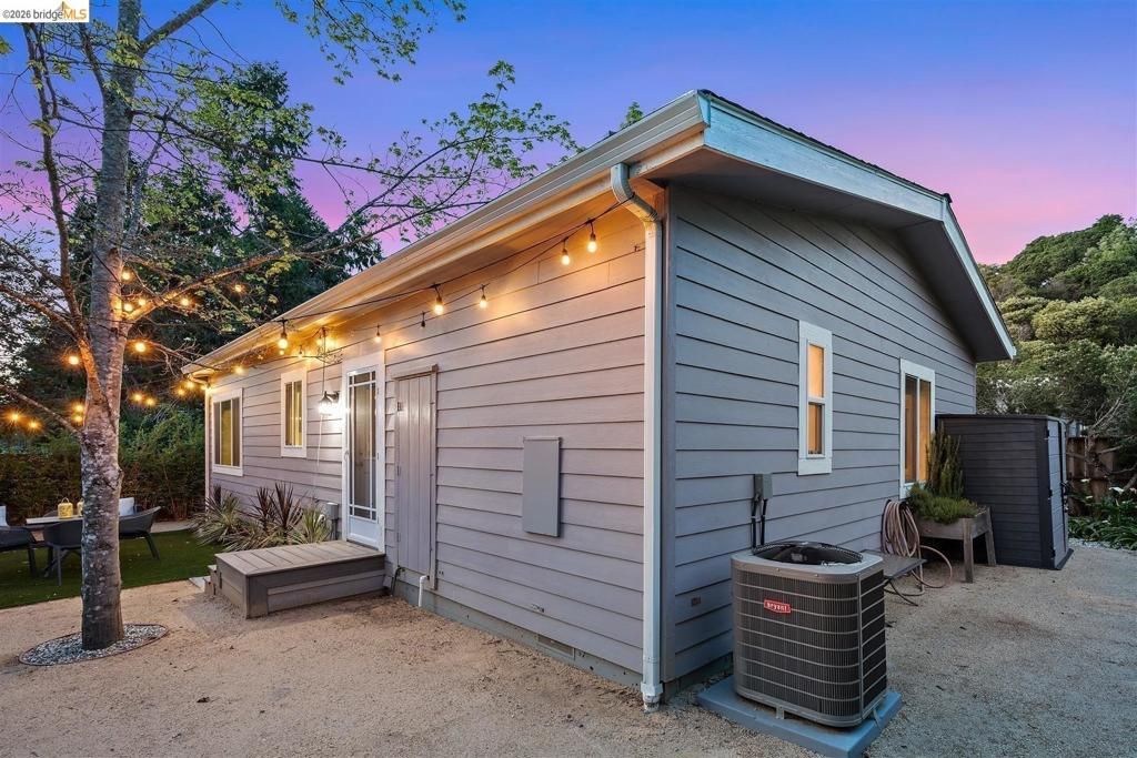 Image 39 of property listing at 319 N San Pedro RD, San Rafael, CA 94903