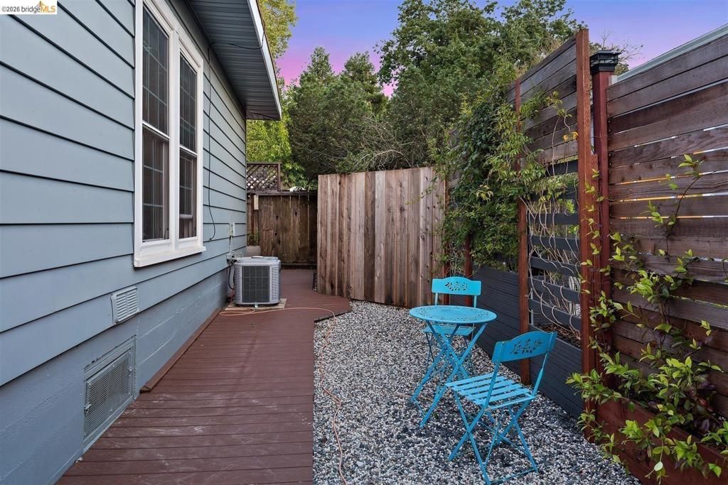 Image 40 of property listing at 319 N San Pedro RD, San Rafael, CA 94903