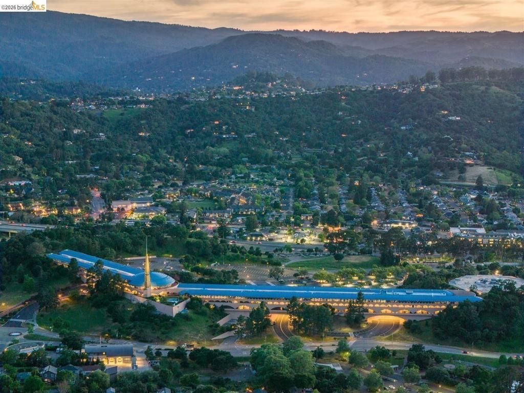 Image 49 of property listing at 319 N San Pedro RD, San Rafael, CA 94903