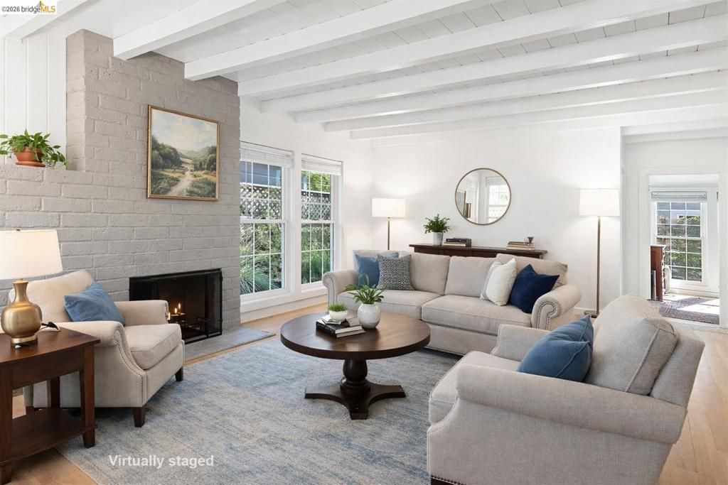 Image 6 of property listing at 319 N San Pedro RD, San Rafael, CA 94903