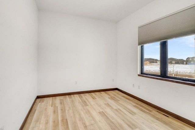 1153 45th Avenue S, Moorhead, MN 56560