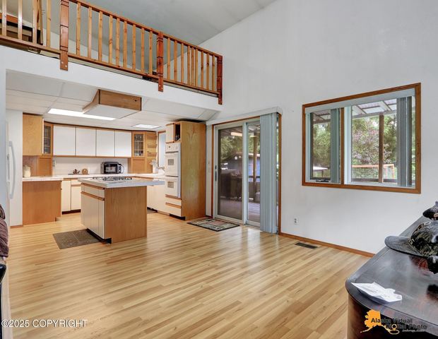 19411 Klondike Street, Chugiak, AK 99567