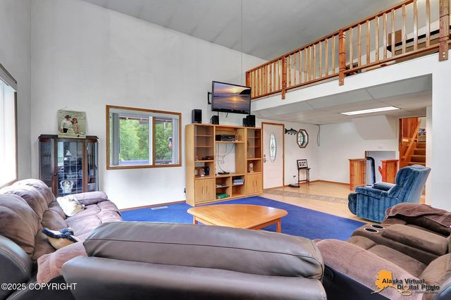 19411 Klondike Street, Chugiak, AK 99567