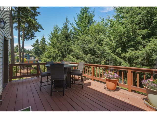 2790 CARRIAGE Way, West Linn, OR 97068