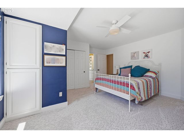 2790 CARRIAGE Way, West Linn, OR 97068