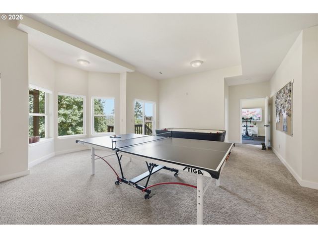2790 CARRIAGE Way, West Linn, OR 97068