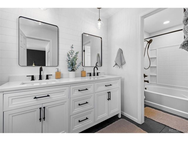2460 E 127th Ave, Thornton, CO 80241