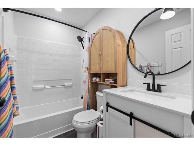 2460 E 127th Ave, Thornton, CO 80241