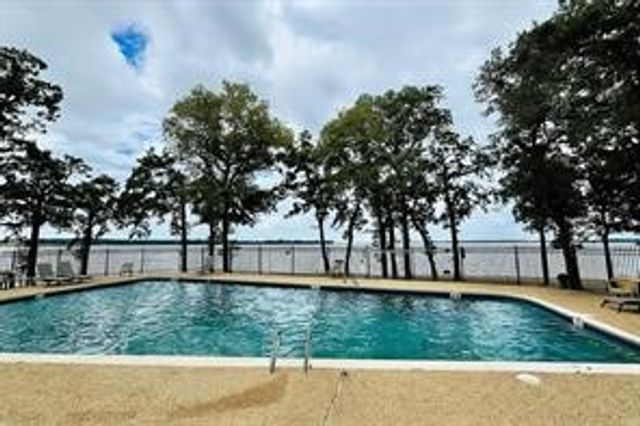 123 Channelview Drive, Trinidad, TX 75163