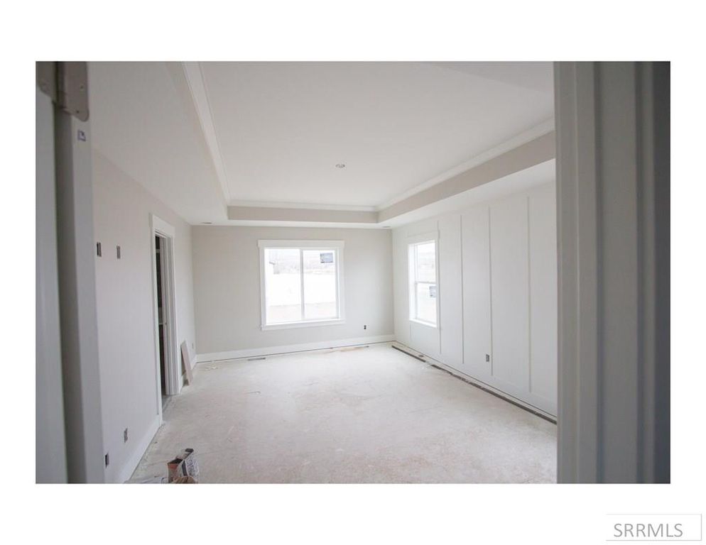 Image 11 of property listing at 2071 S Bellagio Drive, Ammon, ID 83401