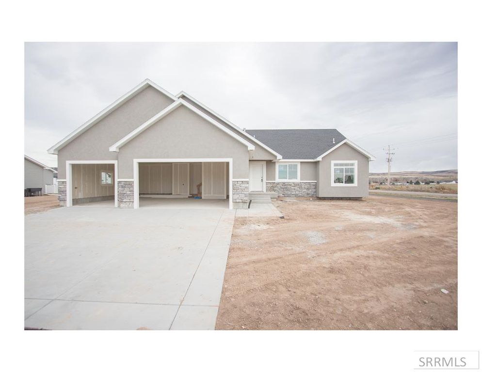 Image 33 of property listing at 2071 S Bellagio Drive, Ammon, ID 83401