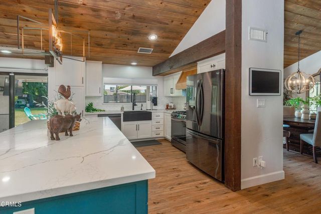 6717 Noah Avenue, Bakersfield, CA 93308
