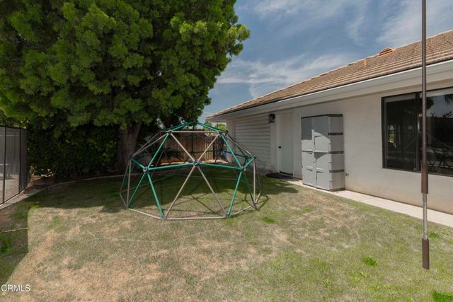 6717 Noah Avenue, Bakersfield, CA 93308