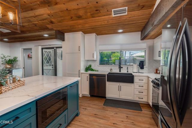 6717 Noah Avenue, Bakersfield, CA 93308