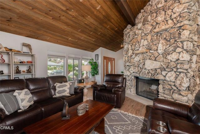 6717 Noah Avenue, Bakersfield, CA 93308