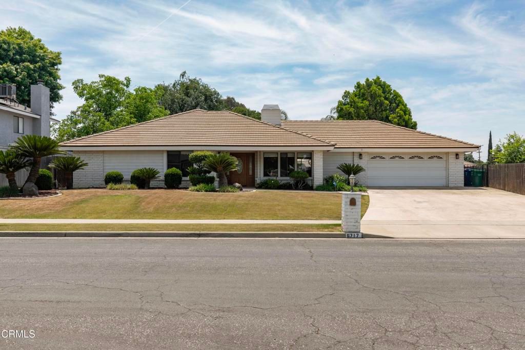 6717 Noah Avenue, Bakersfield, CA 93308