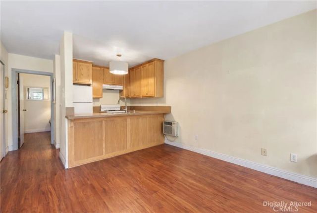 1062 Raymond, Long Beach, CA 90804