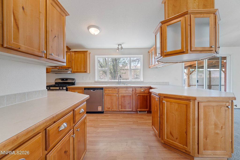 Image 9 of property listing at 2825 Winnemucca Street, Silver Springs, NV 89429