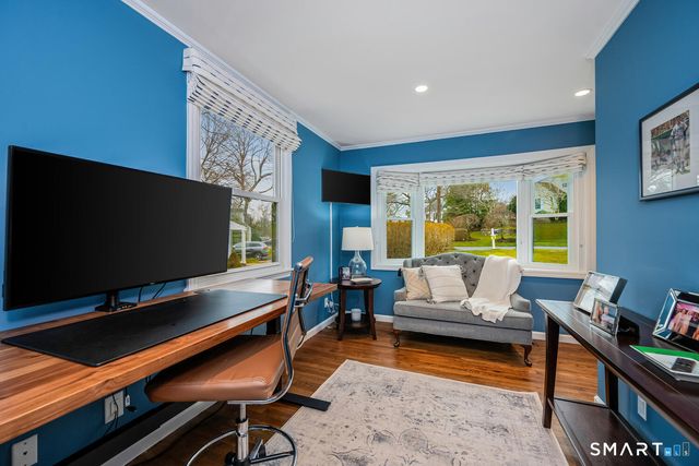 29 Walmsley Road, Darien, CT 06820