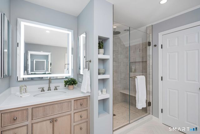 29 Walmsley Road, Darien, CT 06820