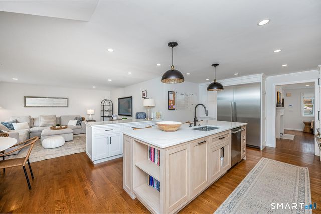 29 Walmsley Road, Darien, CT 06820