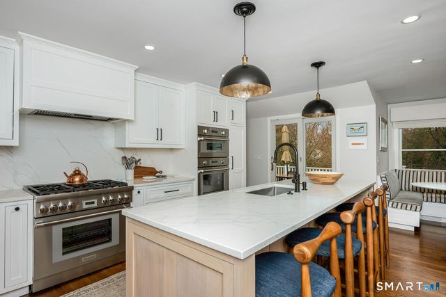 29 Walmsley Road, Darien, CT 06820