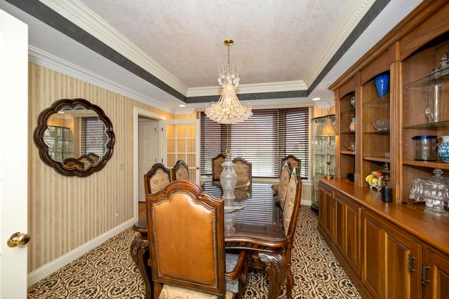 2041 Edenderry Drive, Fort Mitchell, KY 41017