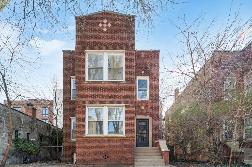 1928 Harrison Street 1, Evanston, IL 60201