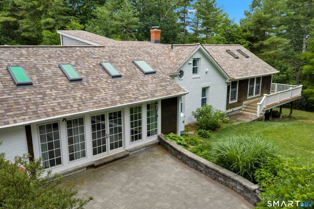 1638 North Road, Killingly, CT 06241